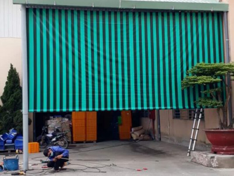 cách xử lý bạt che nắng mưa bị rách